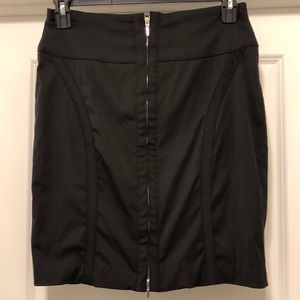 Kenar Two-Way Front Zip Skirt